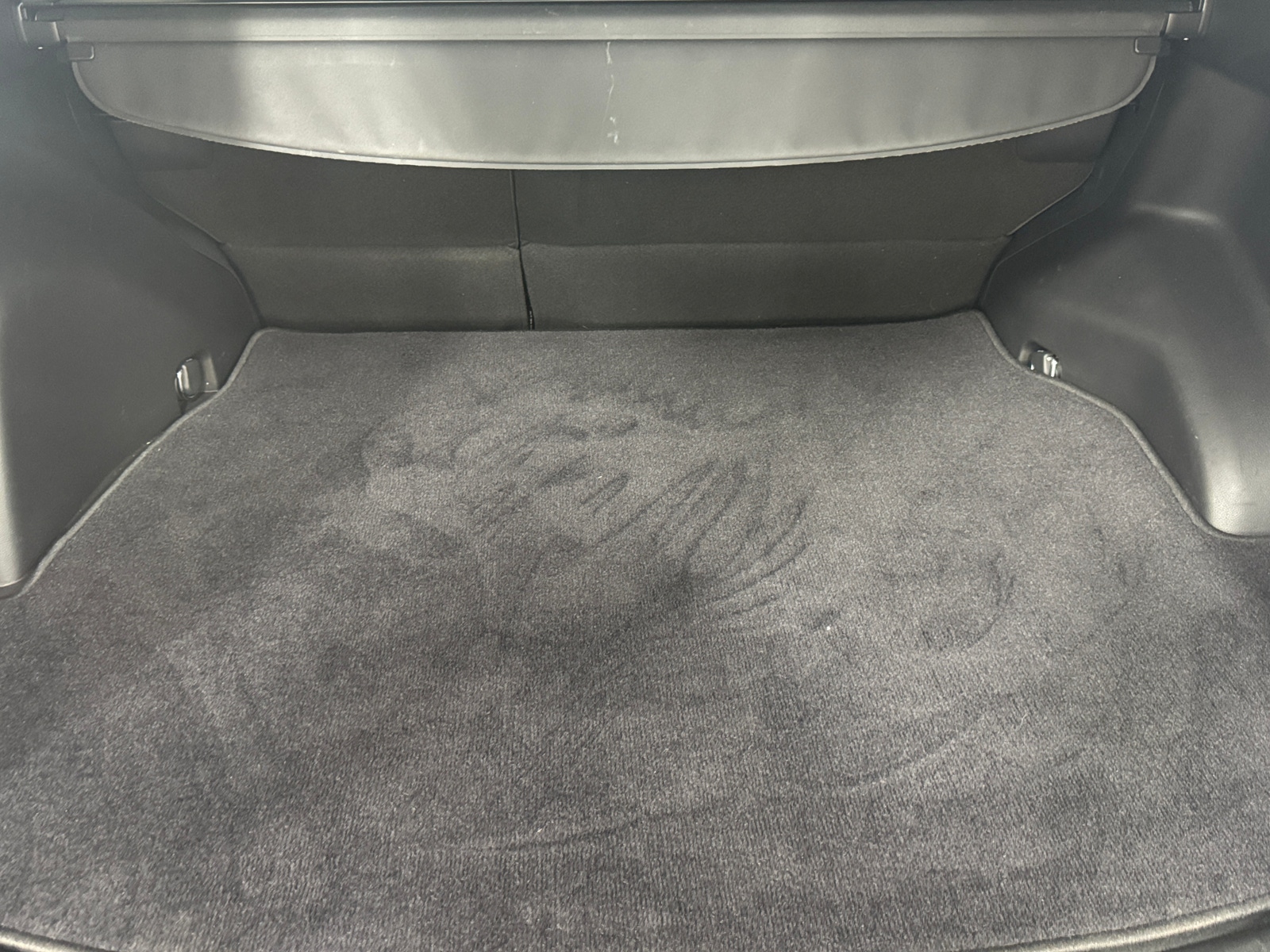 Thumbnail: 2020 Toyota RAV4 - 6