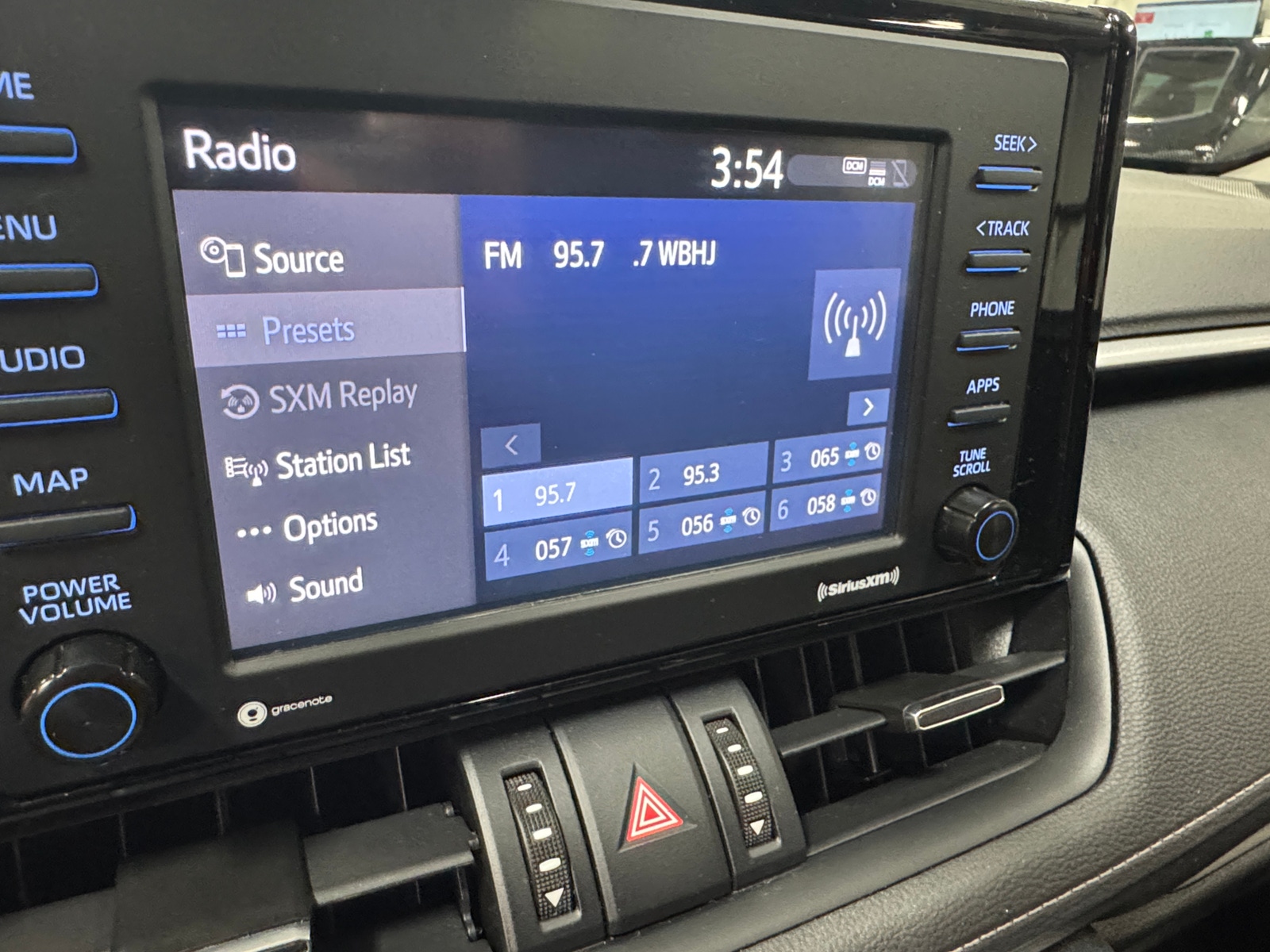 Thumbnail: 2020 Toyota RAV4 - 3