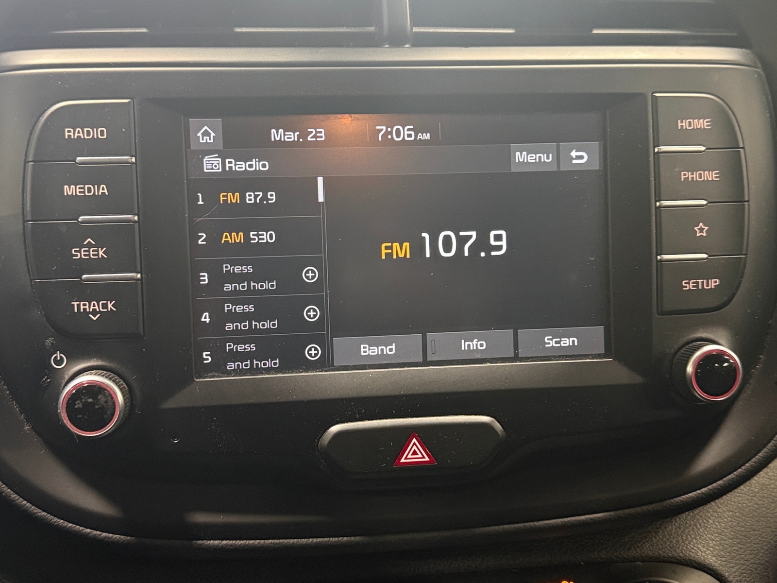 Thumbnail: 2020 Kia Soul - 4