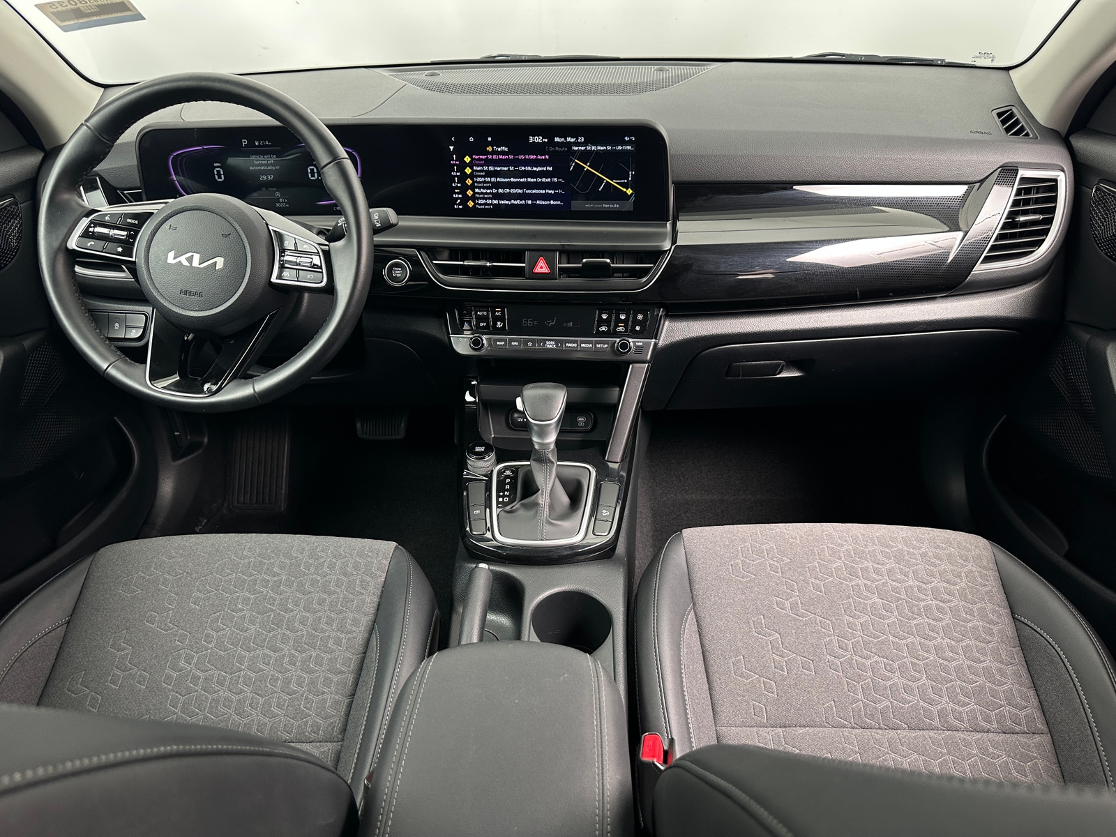 Thumbnail: 2025 Kia Seltos - 3