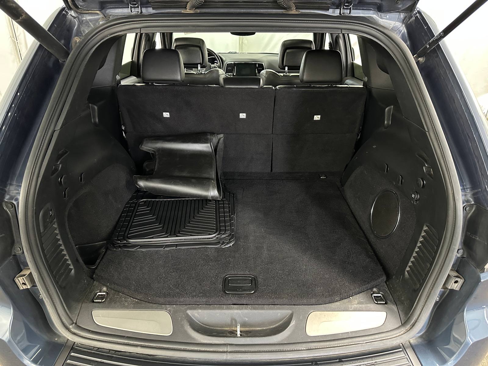 Thumbnail: 2021 Jeep Grand Cherokee - 6