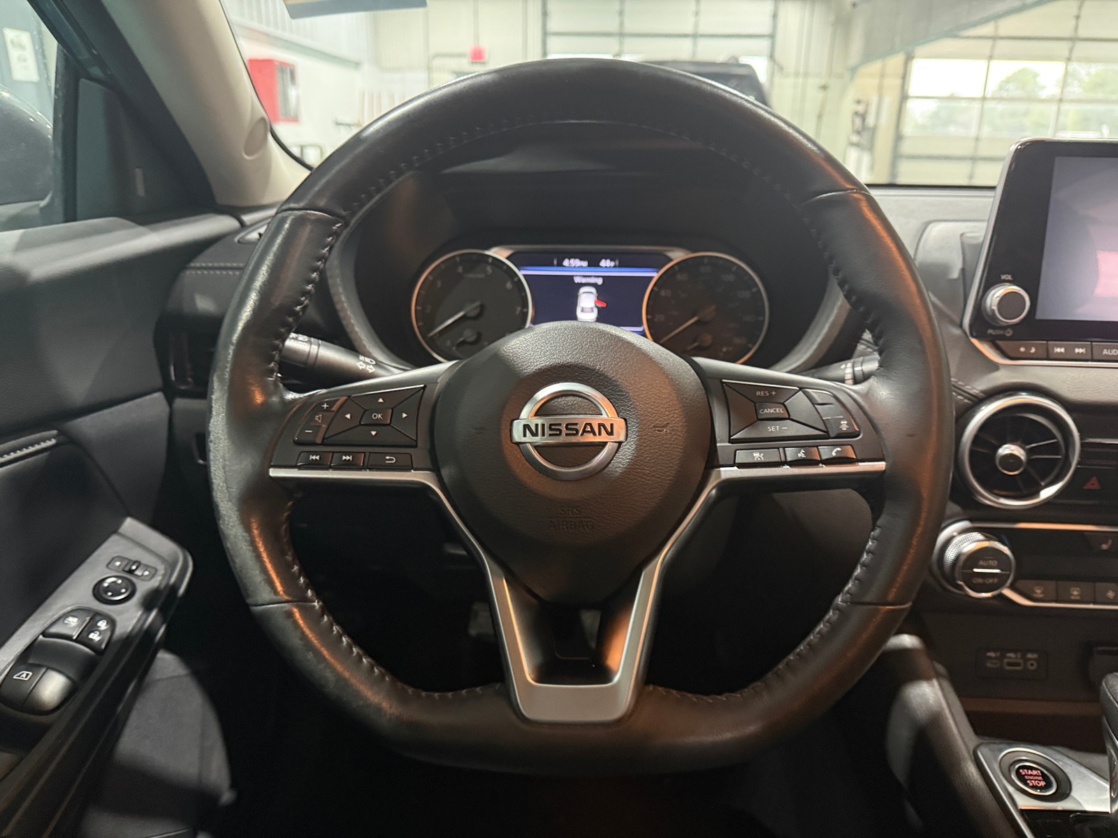 Thumbnail: 2022 Nissan Sentra - 5