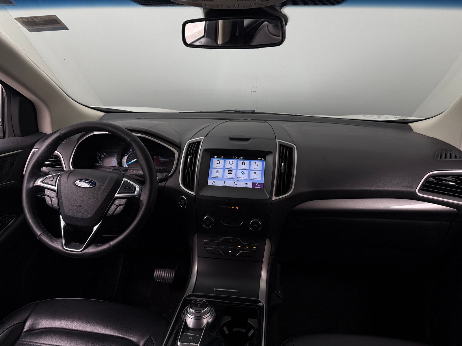 Thumbnail: 2019 Ford Edge - 3