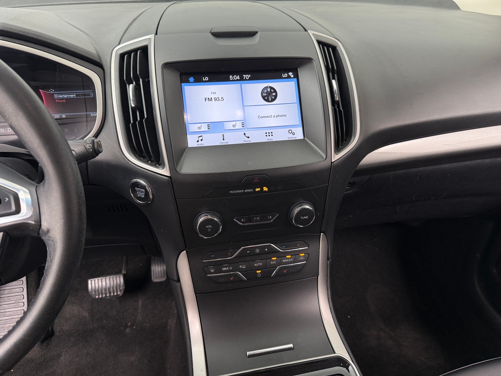 Thumbnail: 2019 Ford Edge - 4