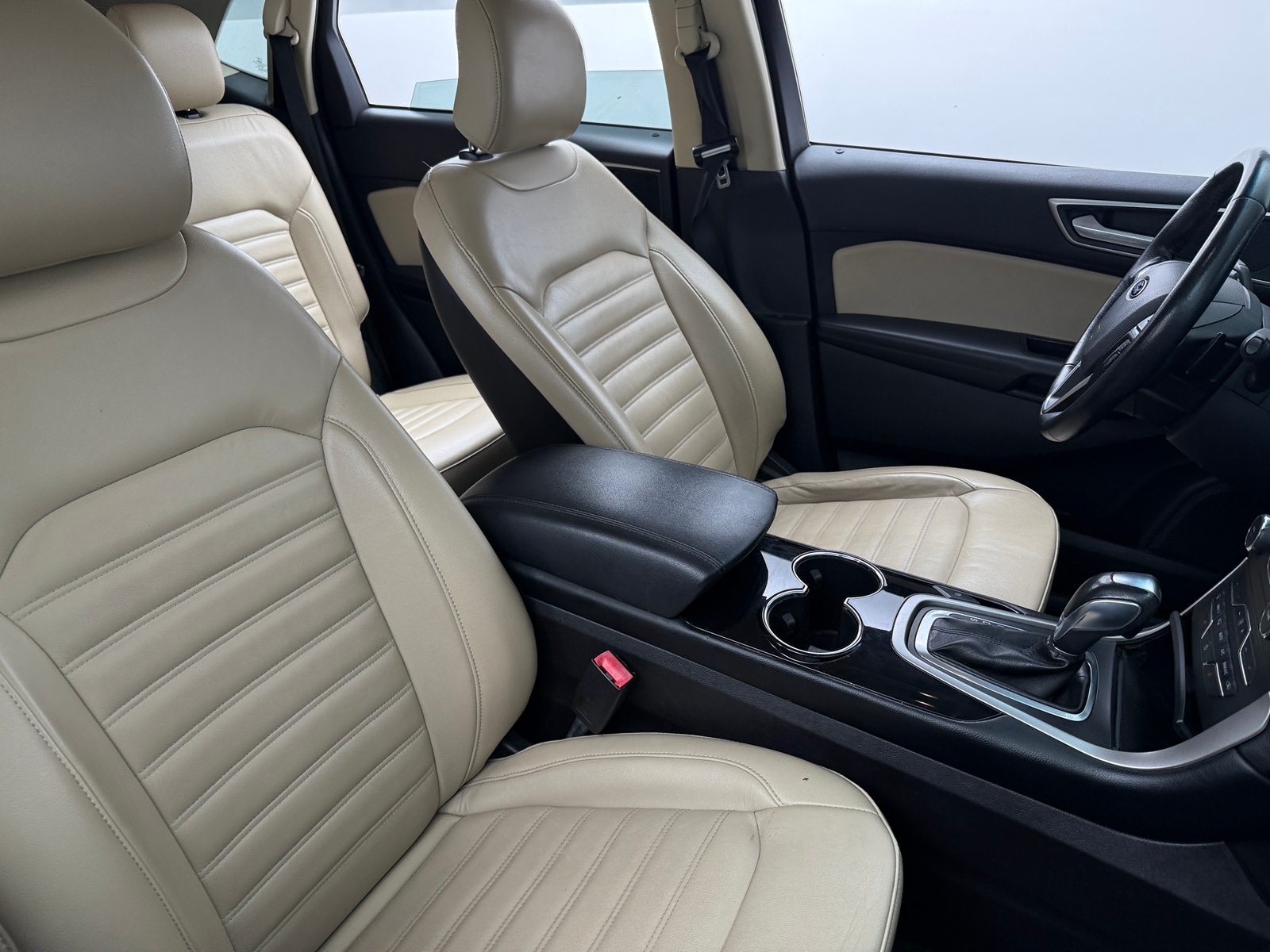 Thumbnail: 2018 Ford Edge - 2