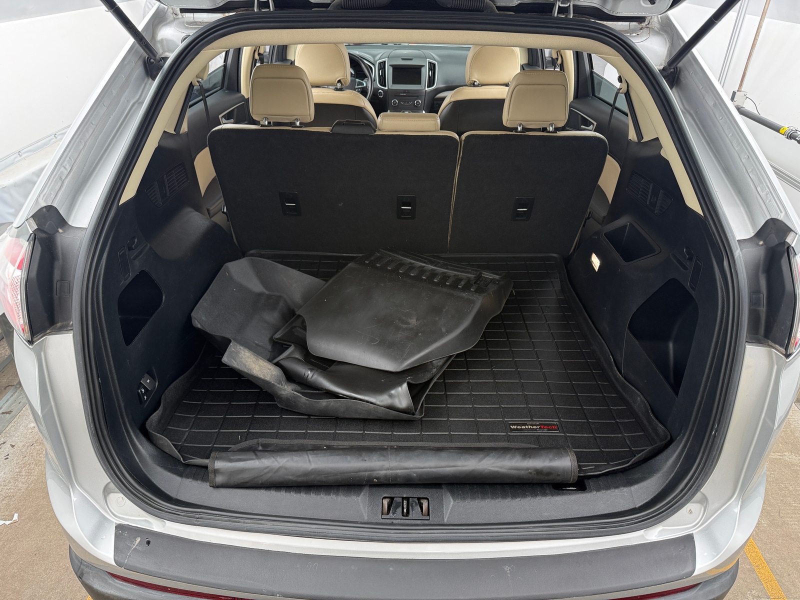 Thumbnail: 2018 Ford Edge - 7