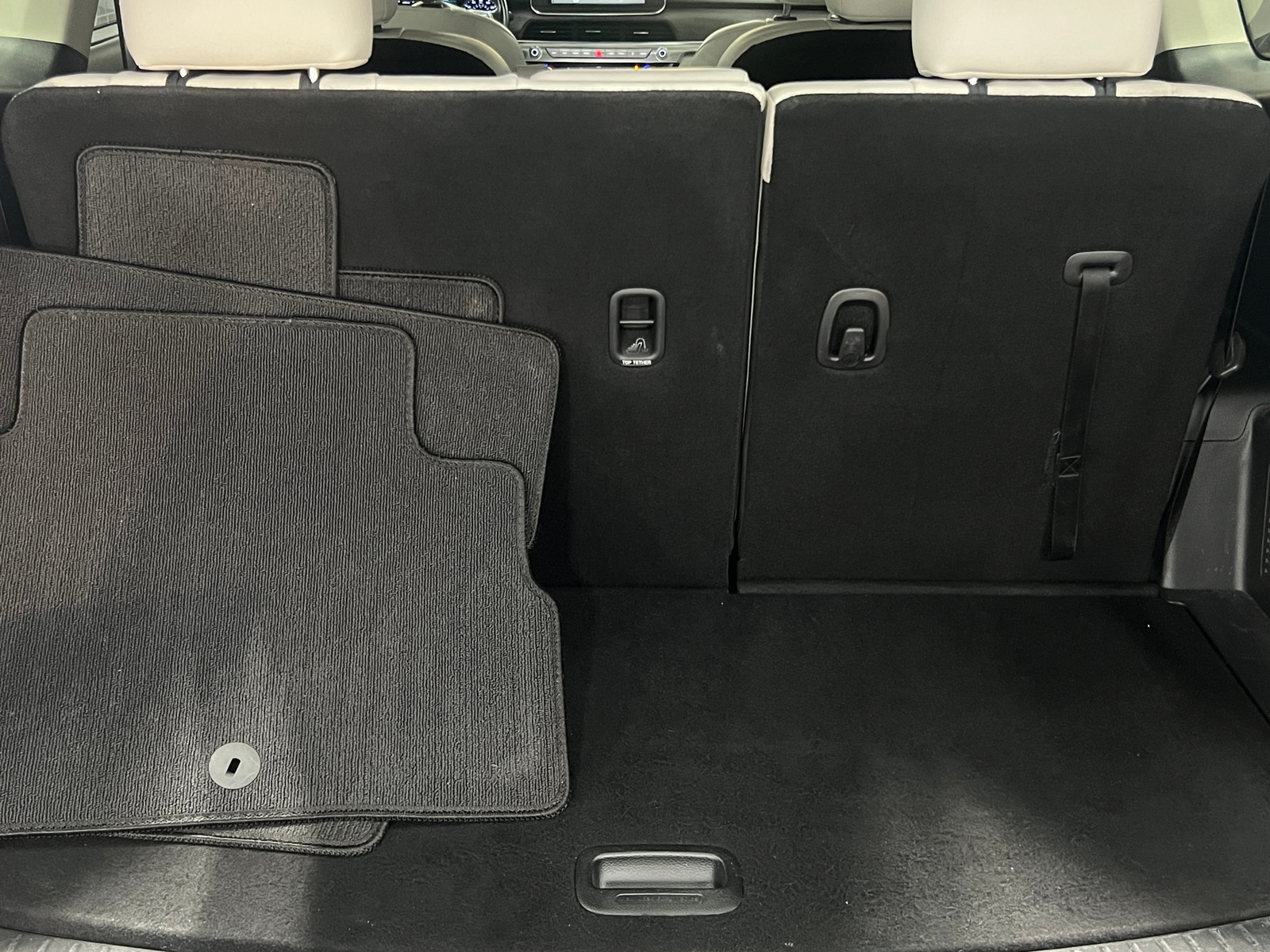 Thumbnail: 2021 Kia Telluride - 6