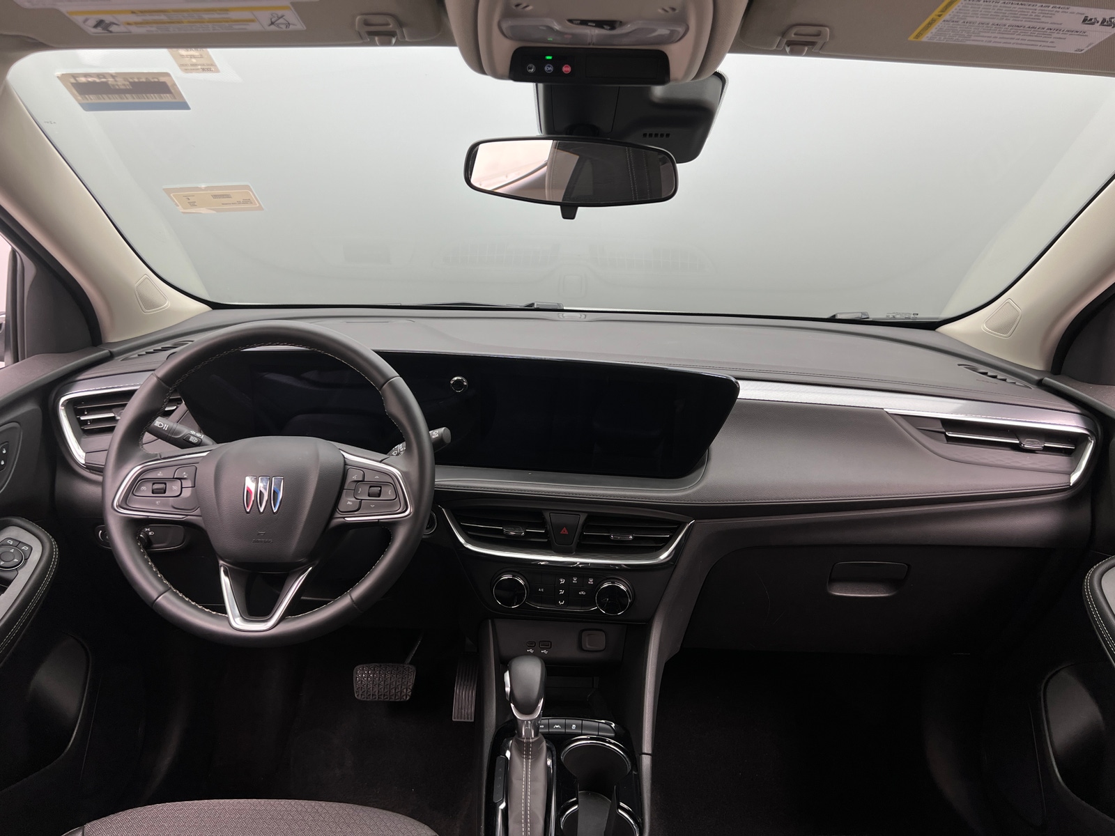 Thumbnail: 2025 Buick Encore GX - 3