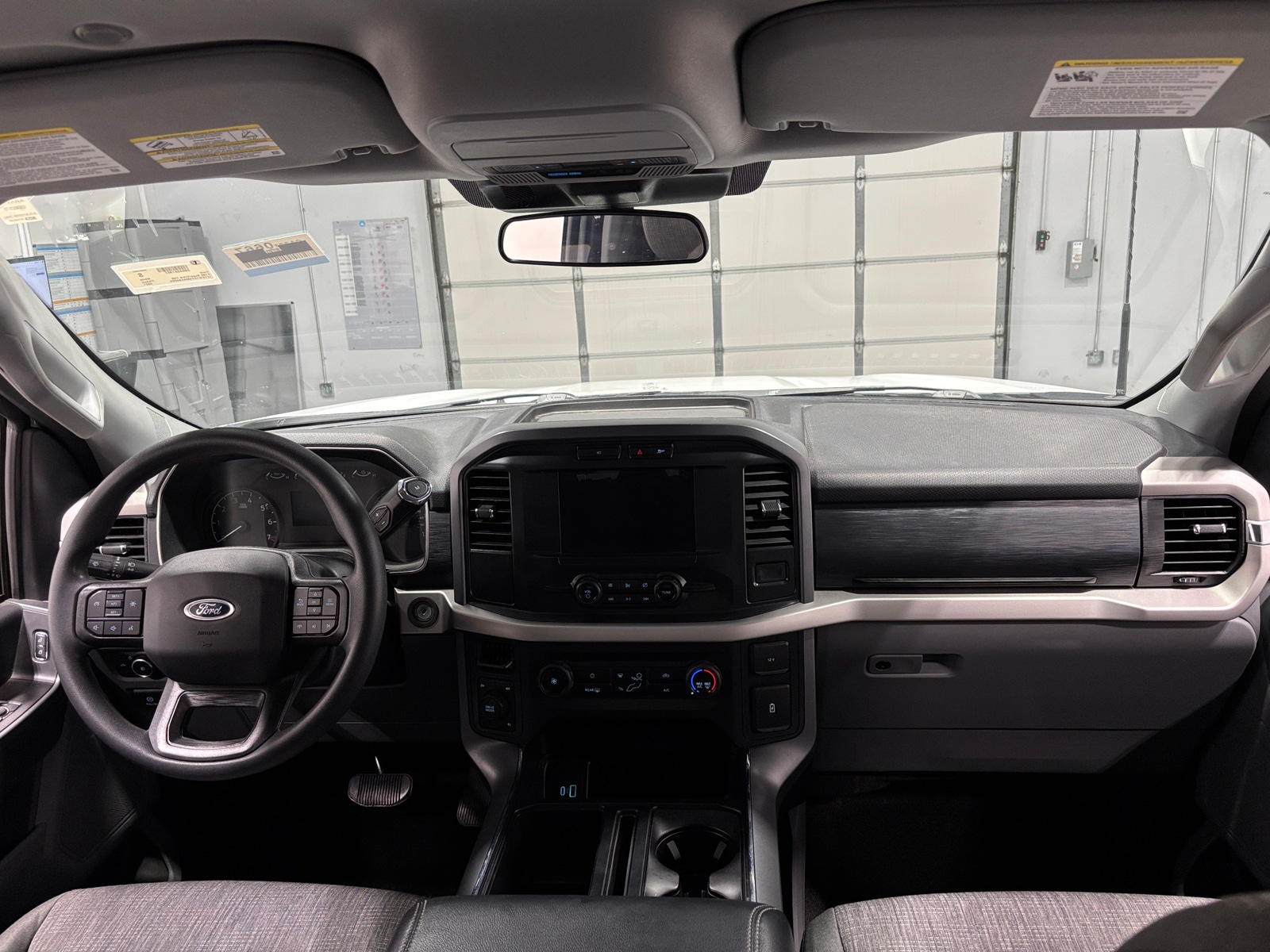 Thumbnail: 2021 Ford Econoline - 3