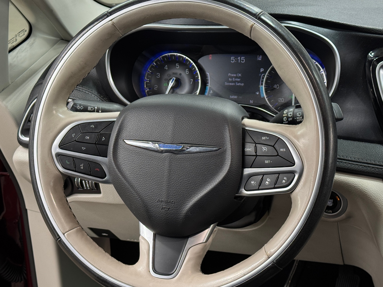 Thumbnail: 2020 Chrysler Pacifica - 4