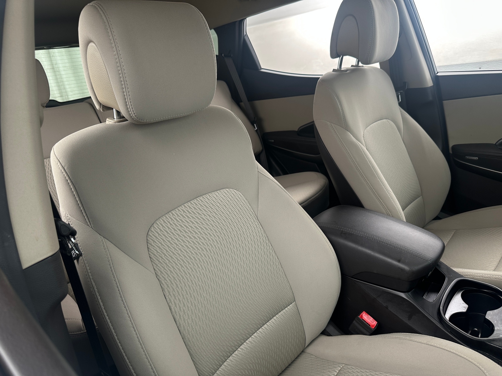 Thumbnail: 2017 Hyundai Santa Fe - 2