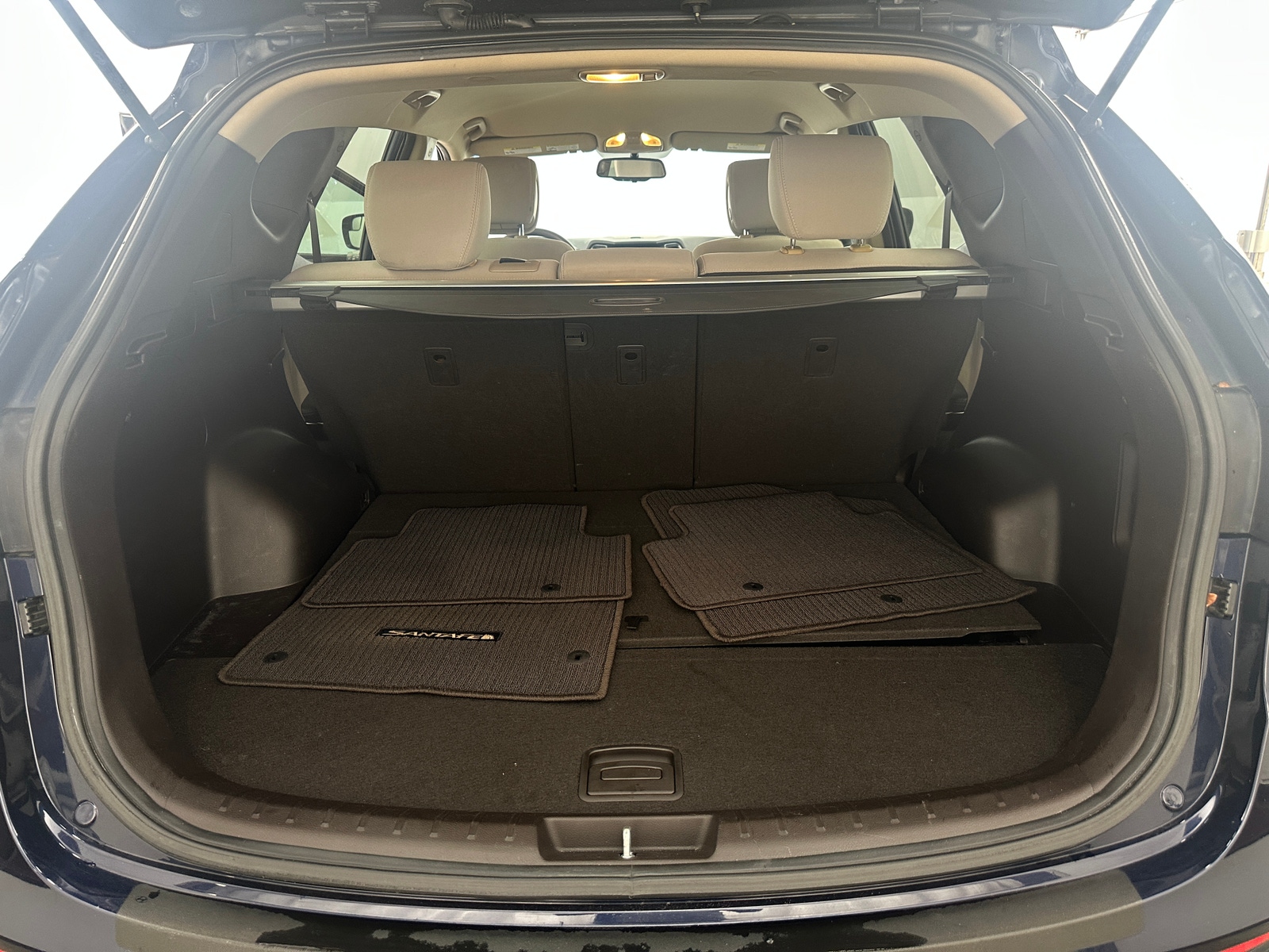 Thumbnail: 2017 Hyundai Santa Fe - 7