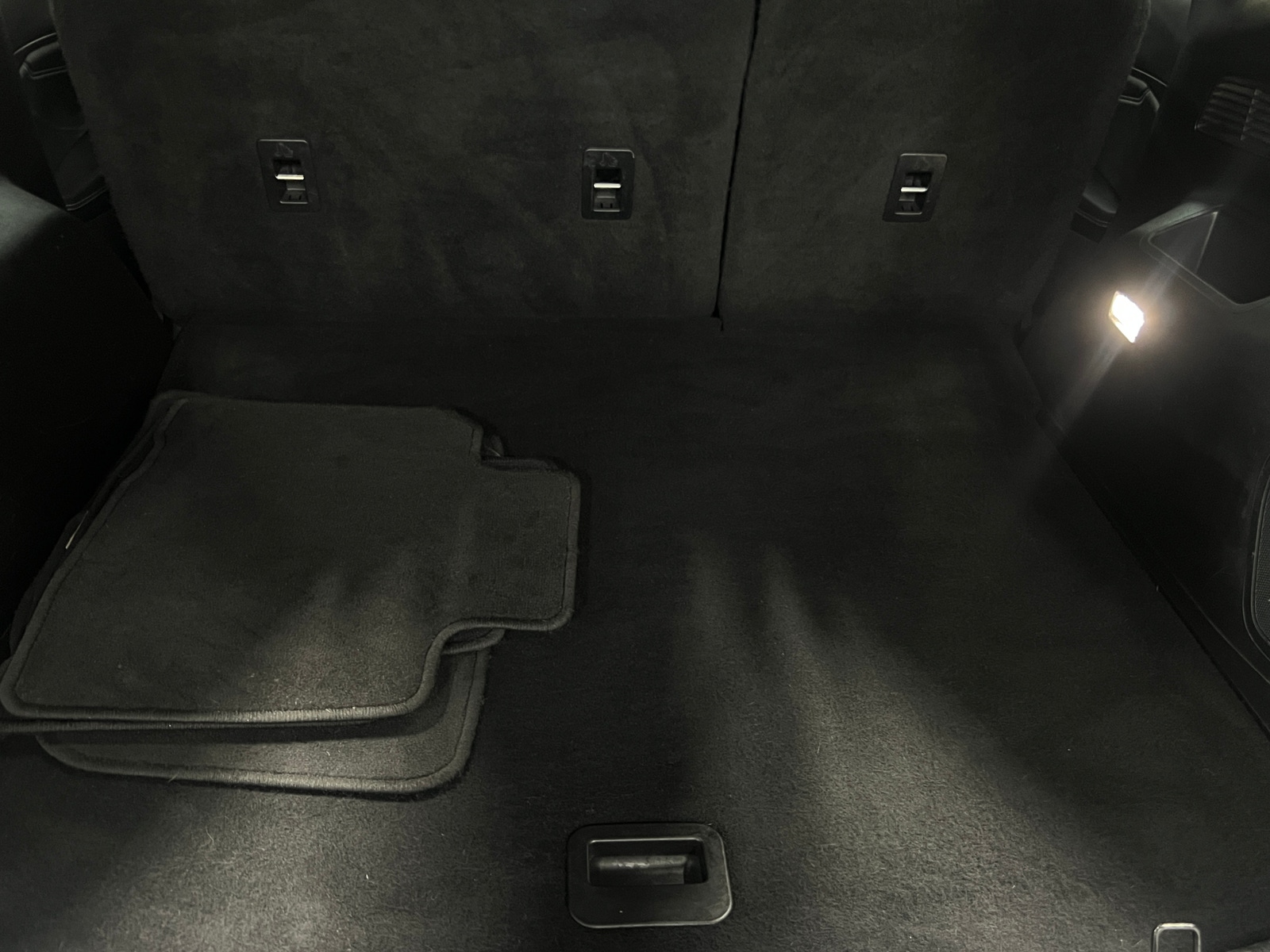 Thumbnail: 2020 Ford Edge - 6