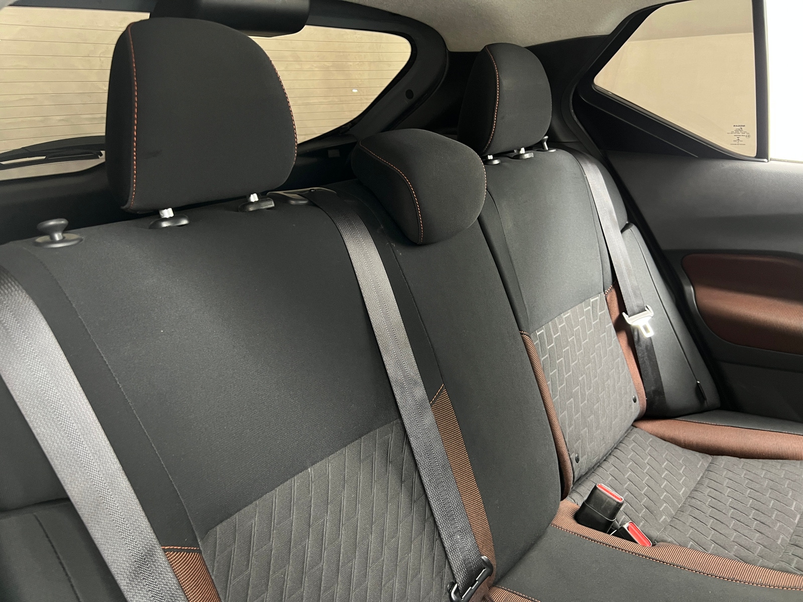 Thumbnail: 2021 Nissan Kicks - 6