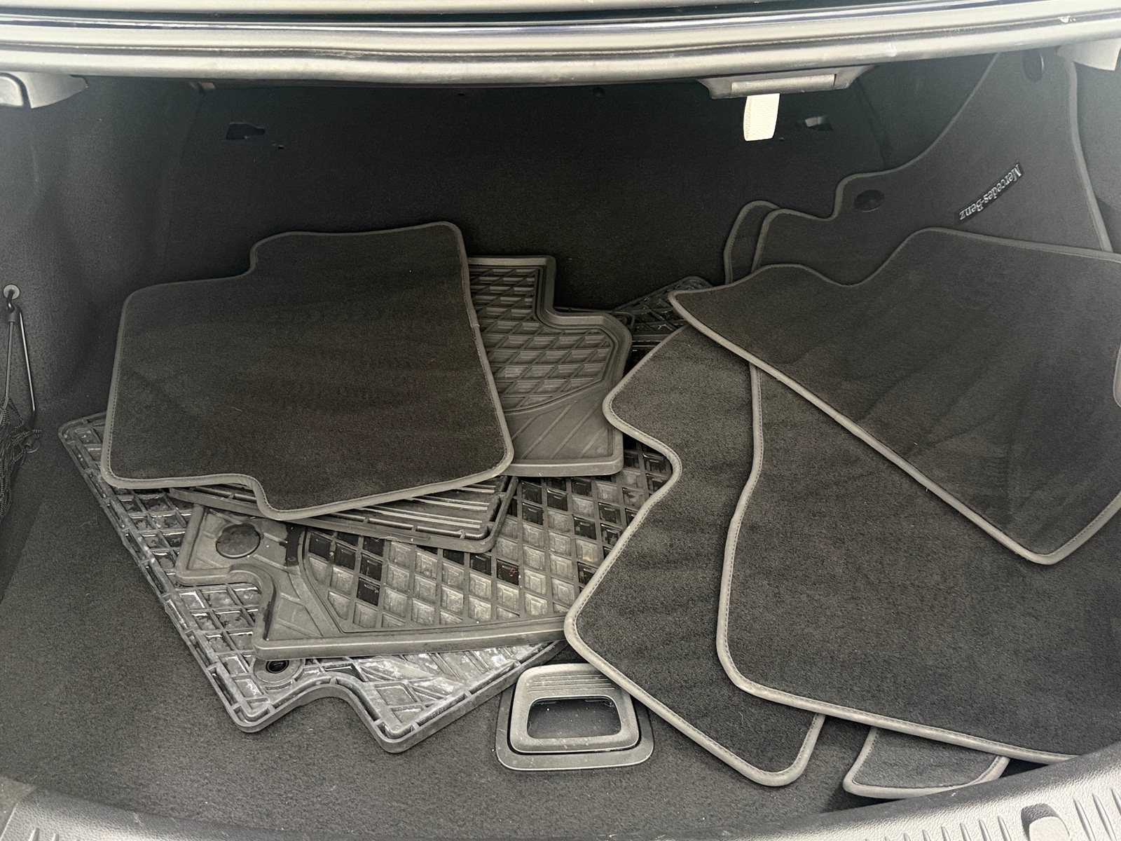 Thumbnail: 2022 Mercedes-Benz E-Class - 6