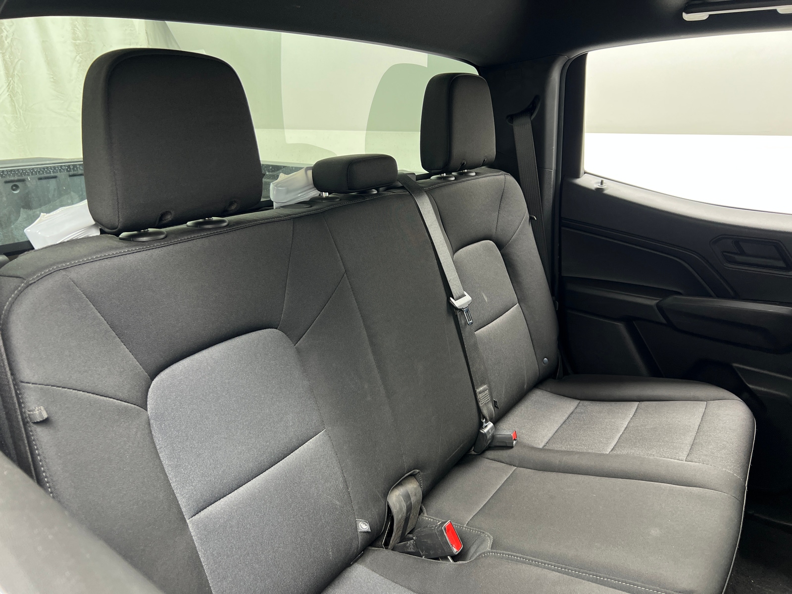 Thumbnail: 2023 Chevrolet Colorado - 6