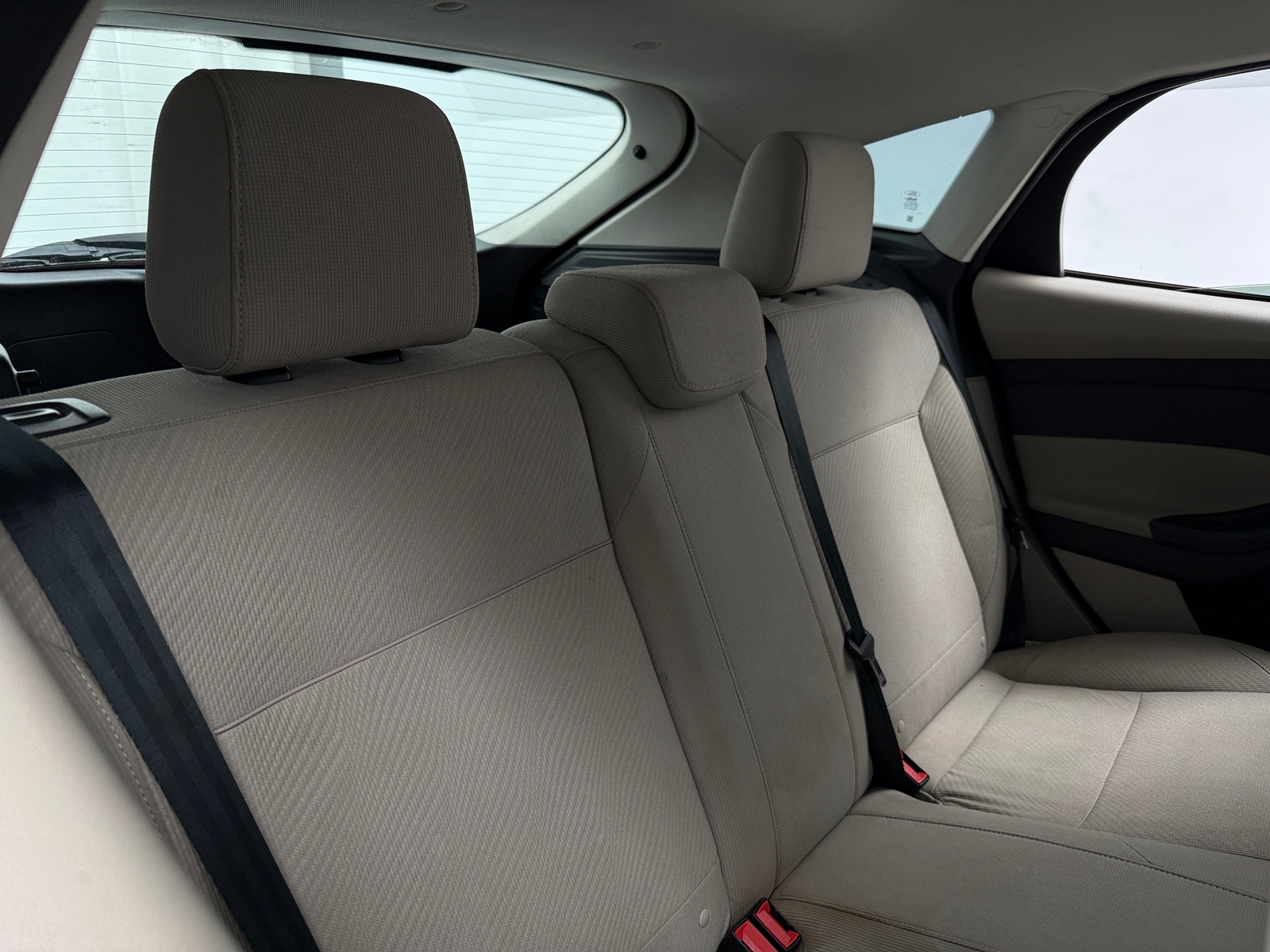 Thumbnail: 2015 Ford Focus - 6