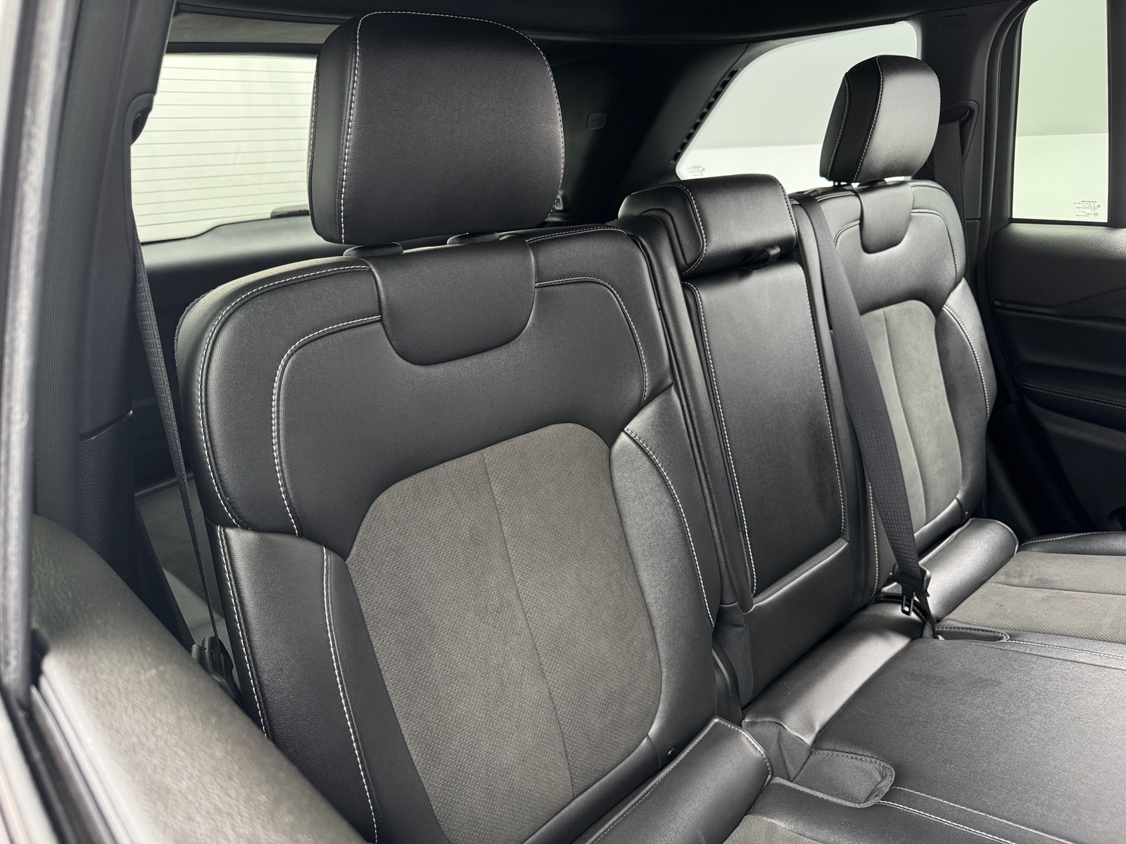 Thumbnail: 2023 Jeep Grand Cherokee - 5