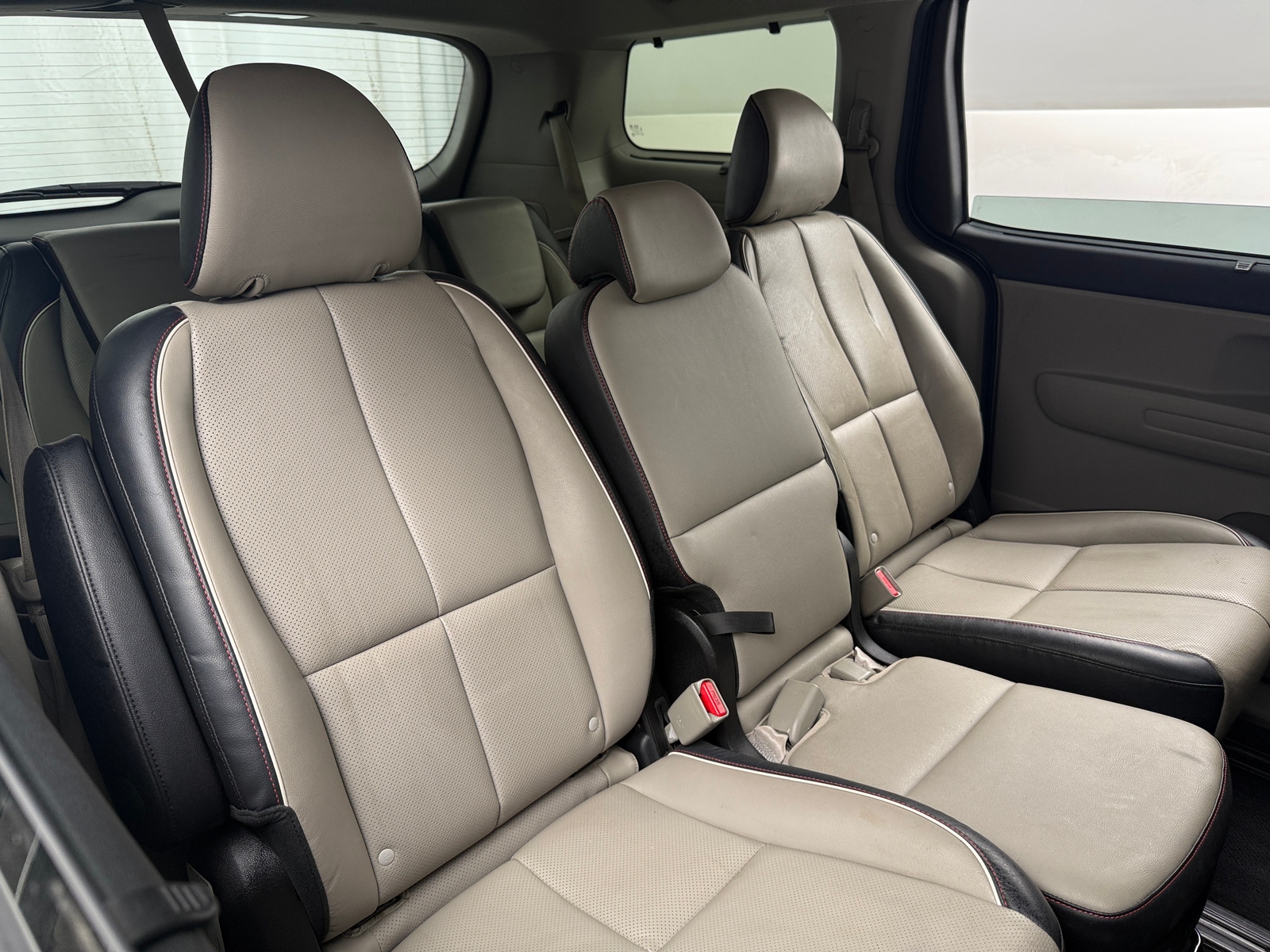 Thumbnail: 2020 Kia Sedona - 5