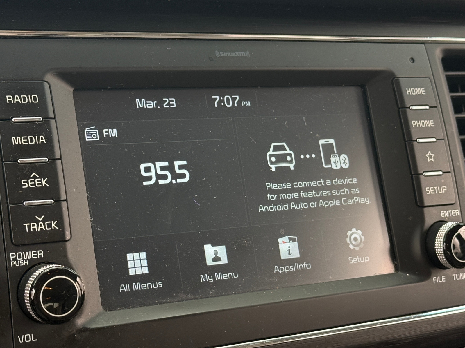 Thumbnail: 2020 Kia Sedona - 3