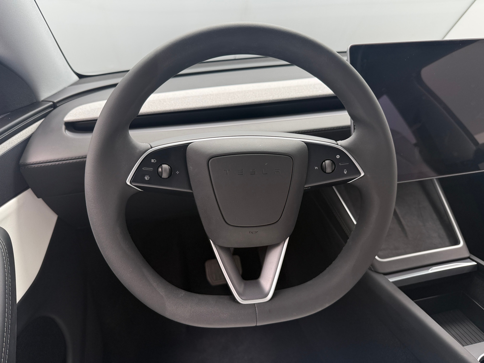 Thumbnail: 2026 Tesla Model Y - 4