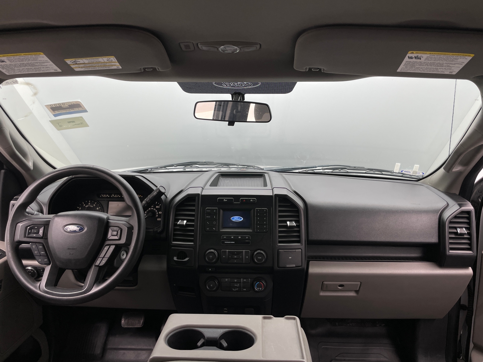 Thumbnail: 2018 Ford Econoline - 3