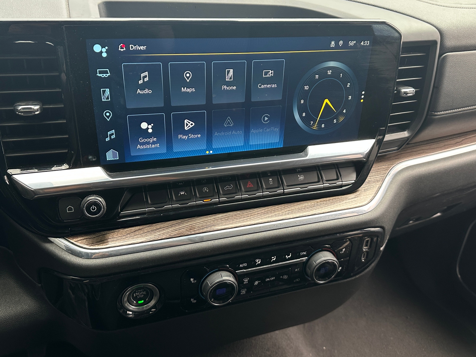 Thumbnail: 2024 Chevrolet Silverado 1500 - 4