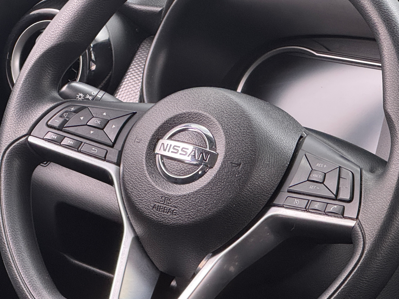 Thumbnail: 2018 Nissan Kicks - 5