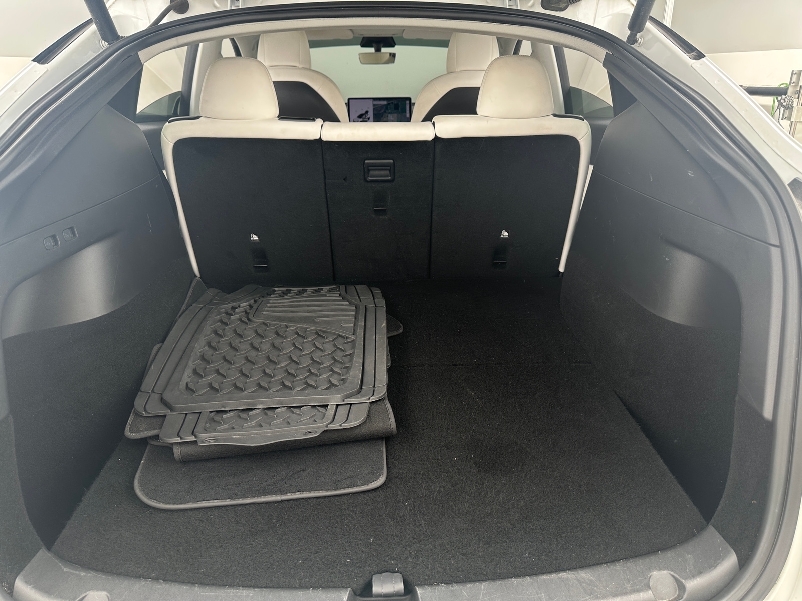 Thumbnail: 2021 Tesla Model Y - 6