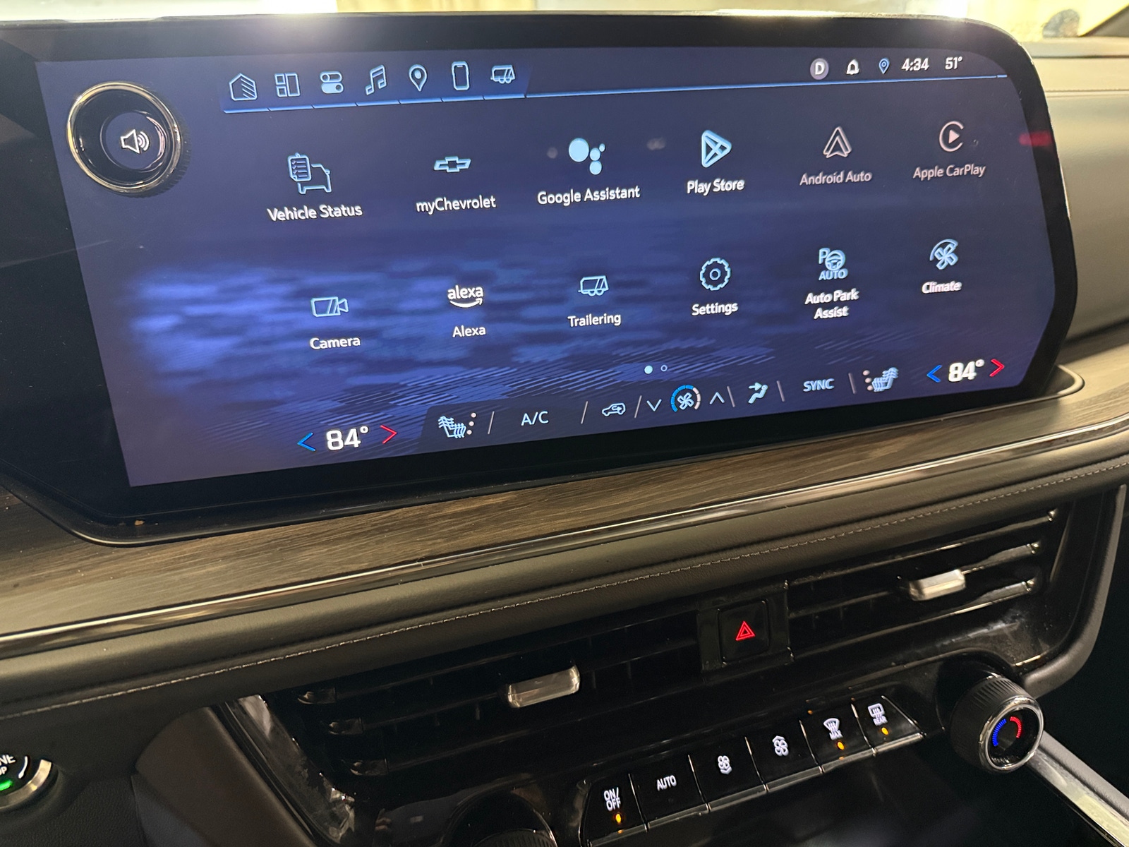 Thumbnail: 2025 Chevrolet Tahoe - 3