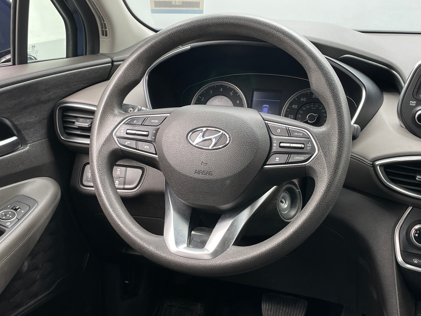 Thumbnail: 2019 Hyundai Santa Fe - 5