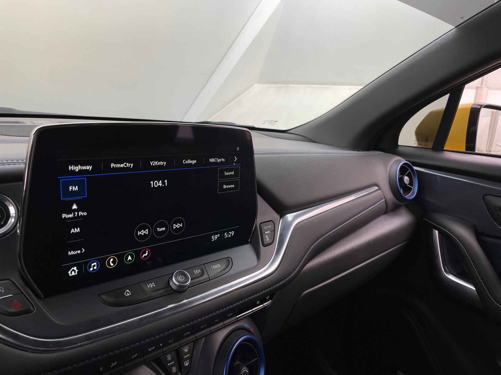 Thumbnail: 2024 Chevrolet Blazer - 3