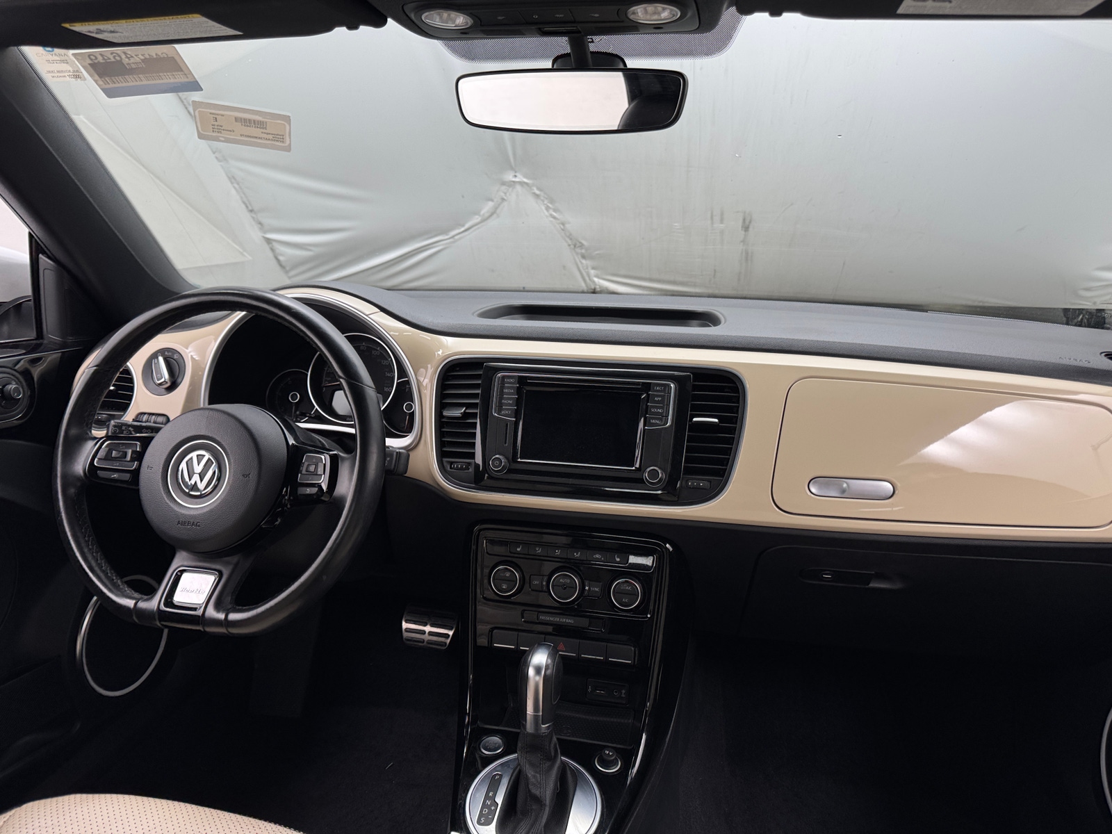 Thumbnail: 2019 Volkswagen Beetle - 3