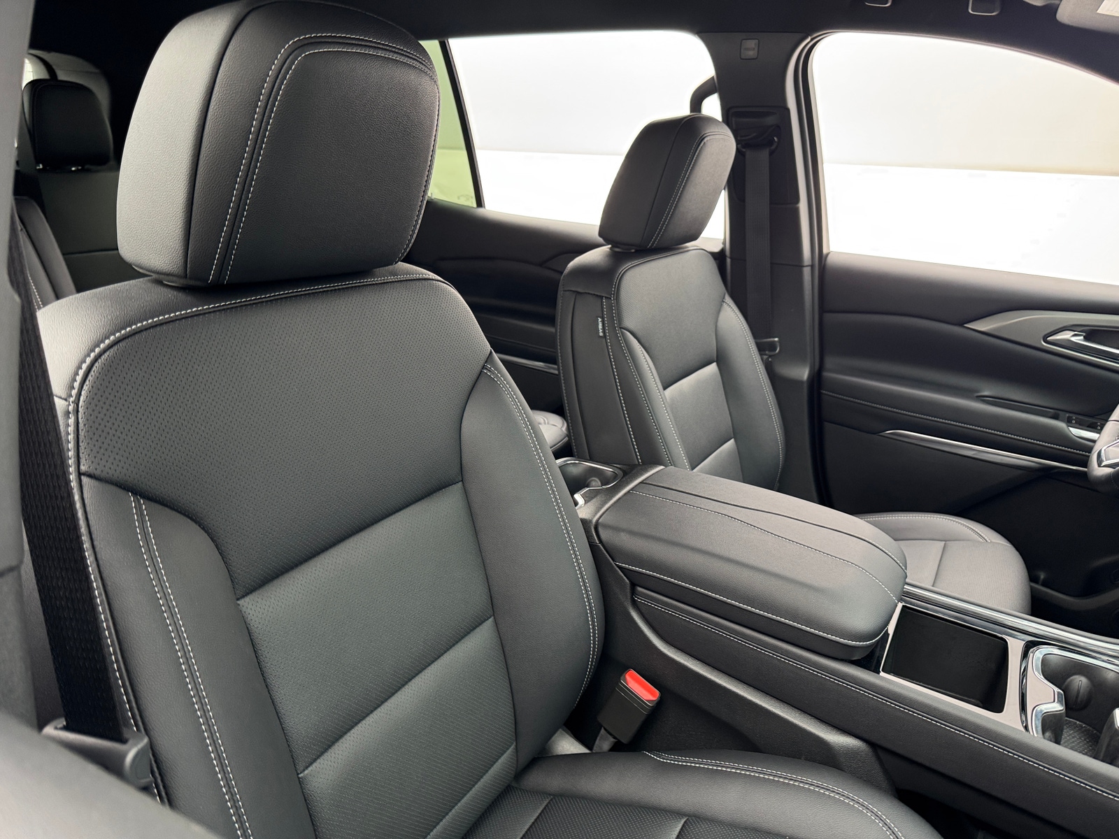 Thumbnail: 2026 Chevrolet Traverse - 2