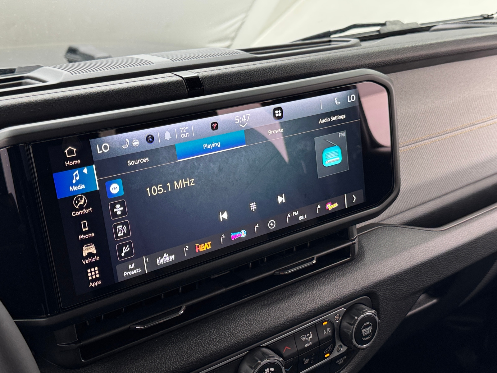 Thumbnail: 2025 Jeep Wrangler - 4