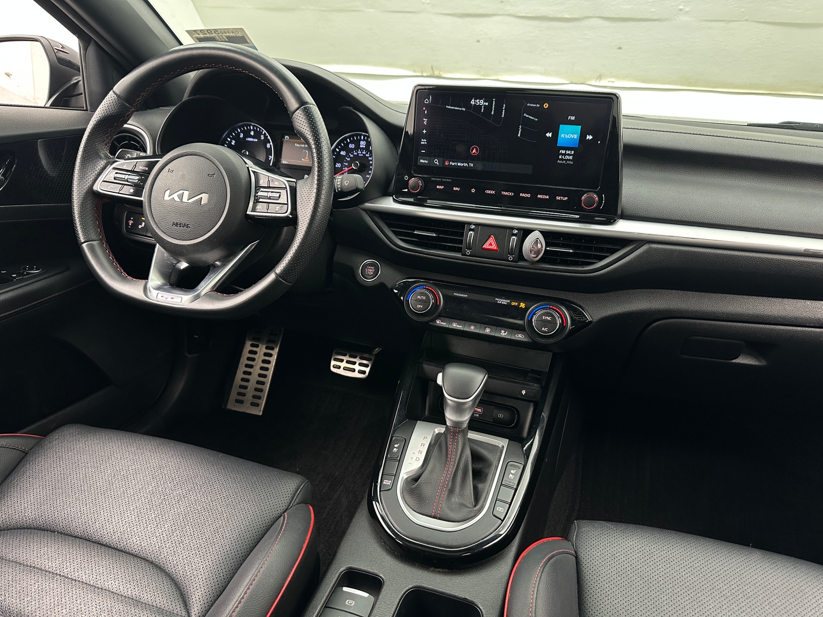 Thumbnail: 2023 Kia Forte - 3