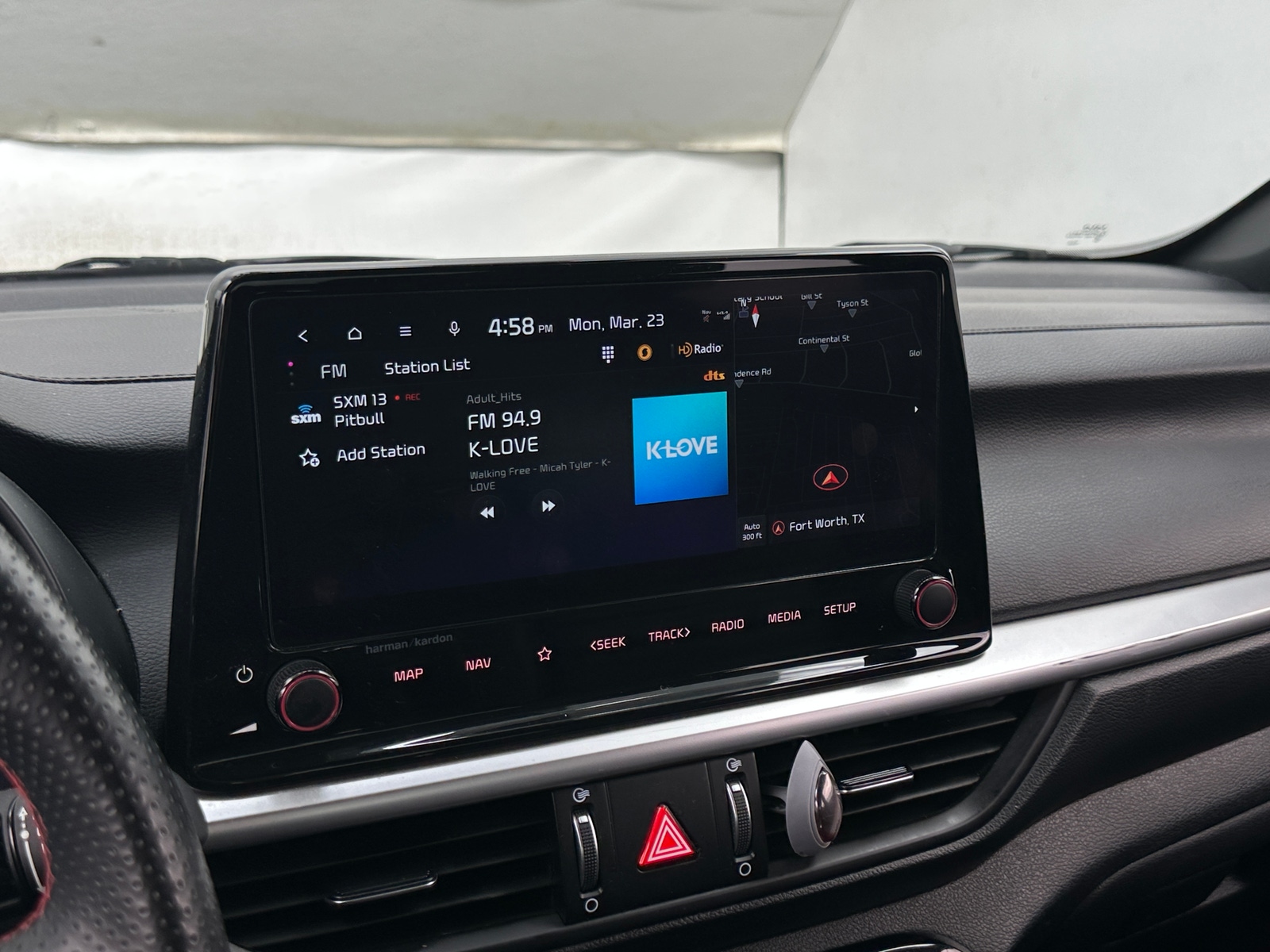 Thumbnail: 2023 Kia Forte - 4