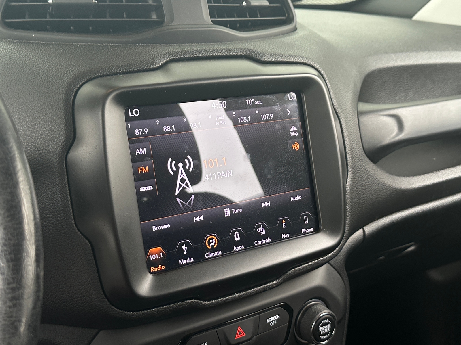 Thumbnail: 2018 Jeep Renegade - 4