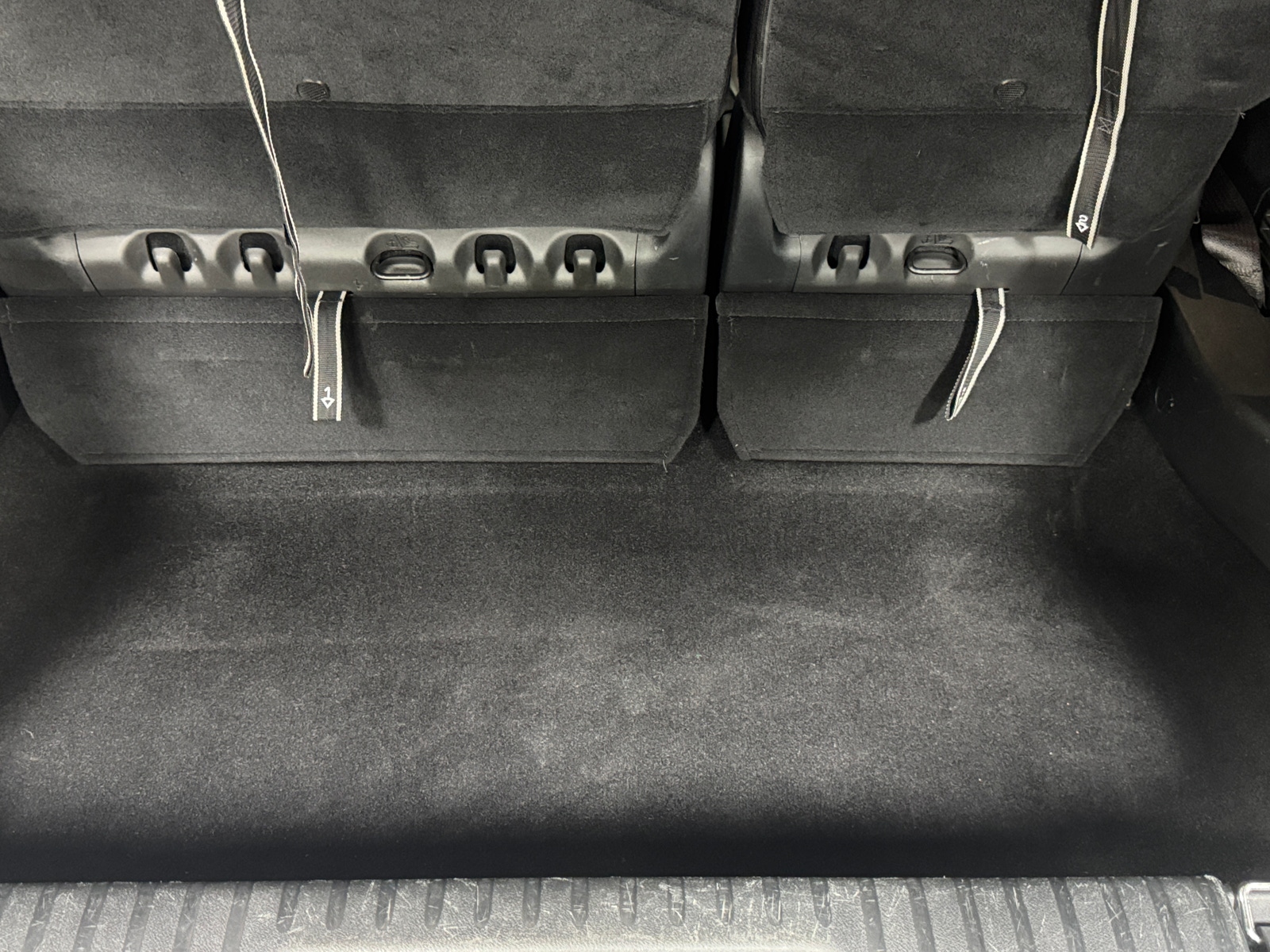 Thumbnail: 2025 Chrysler Pacifica - 6