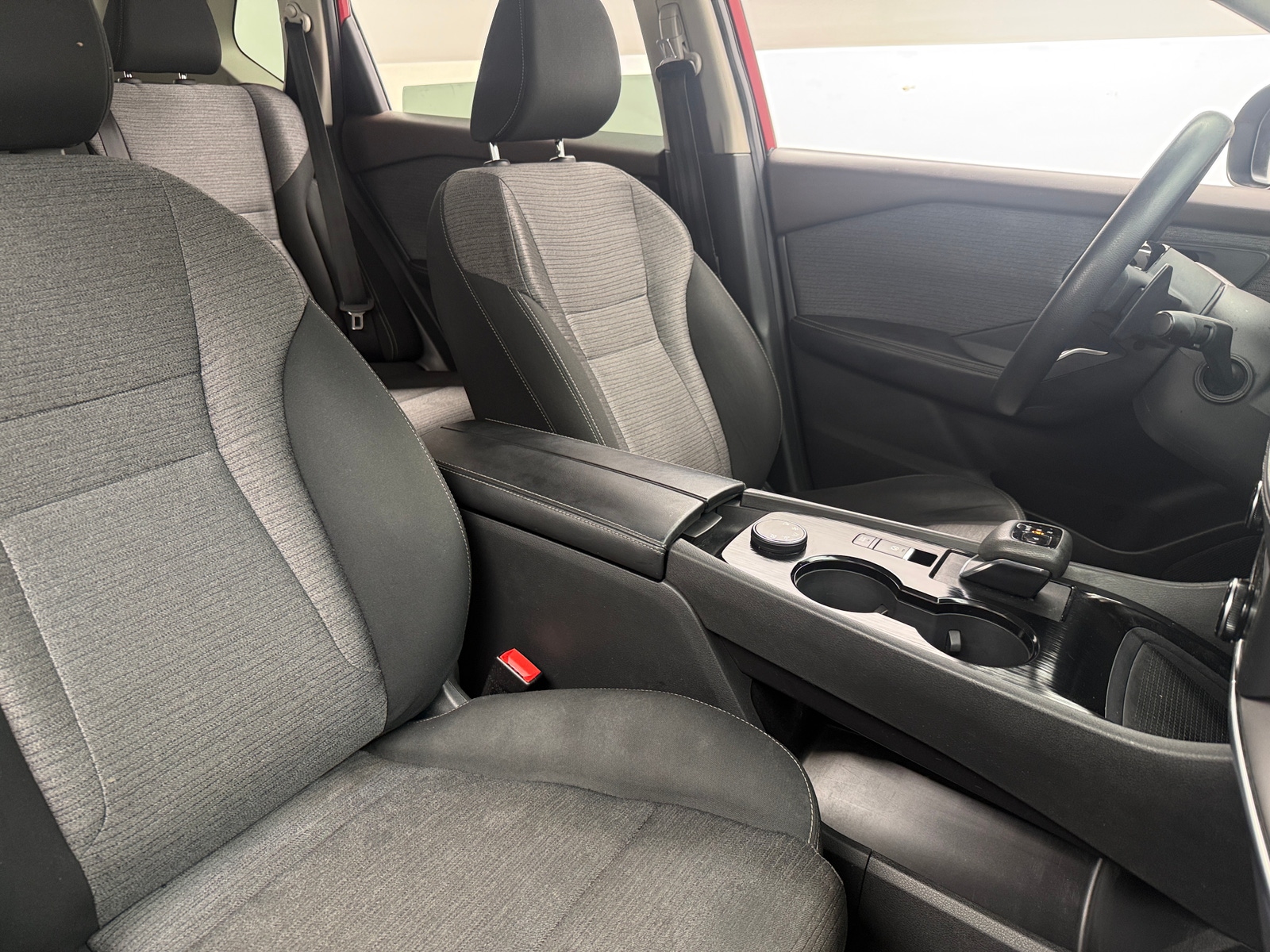 Thumbnail: 2023 Nissan Rogue - 2