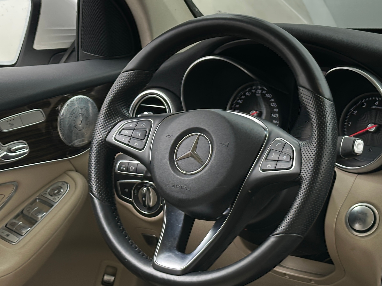 Thumbnail: 2018 Mercedes-Benz GLC - 4