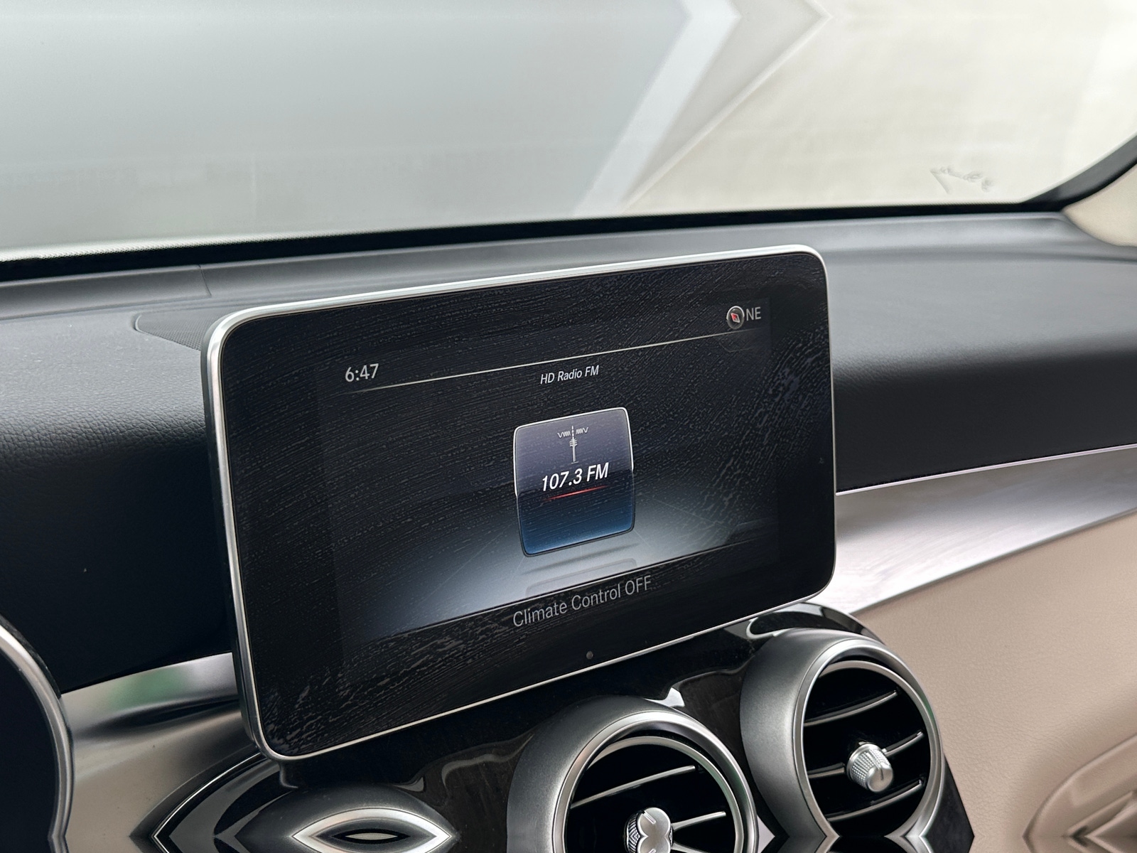 Thumbnail: 2018 Mercedes-Benz GLC - 3