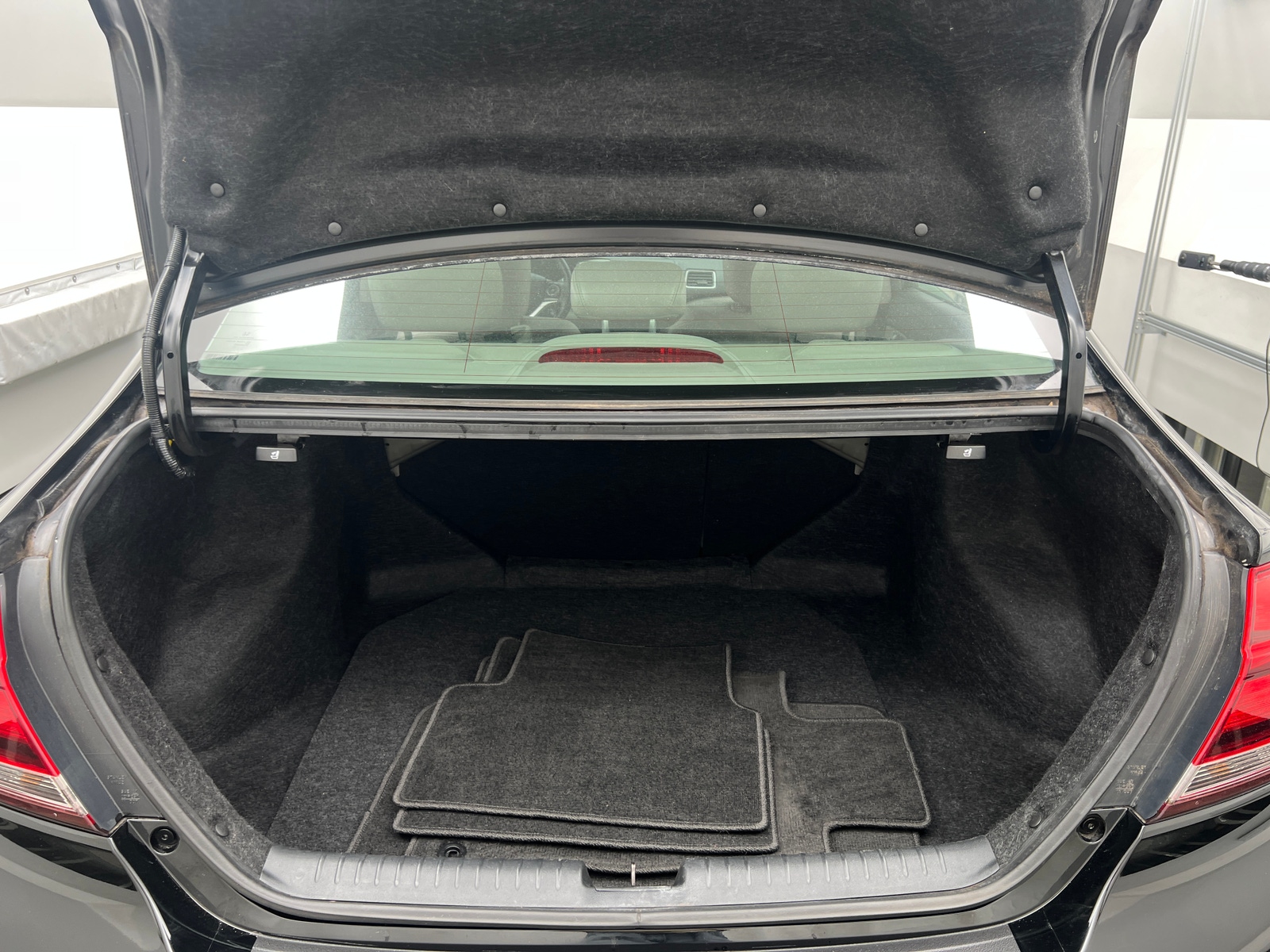 Thumbnail: 2013 Honda Civic - 6