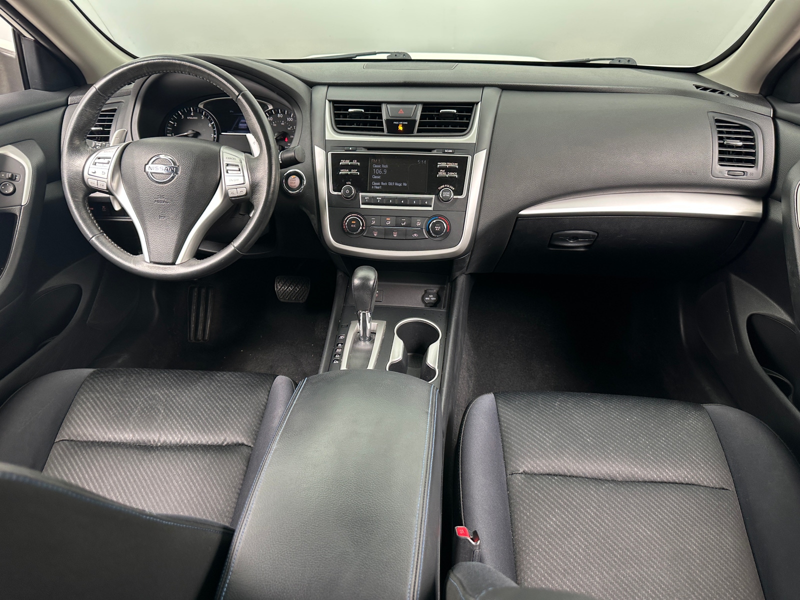 Thumbnail: 2017 Nissan Altima - 3