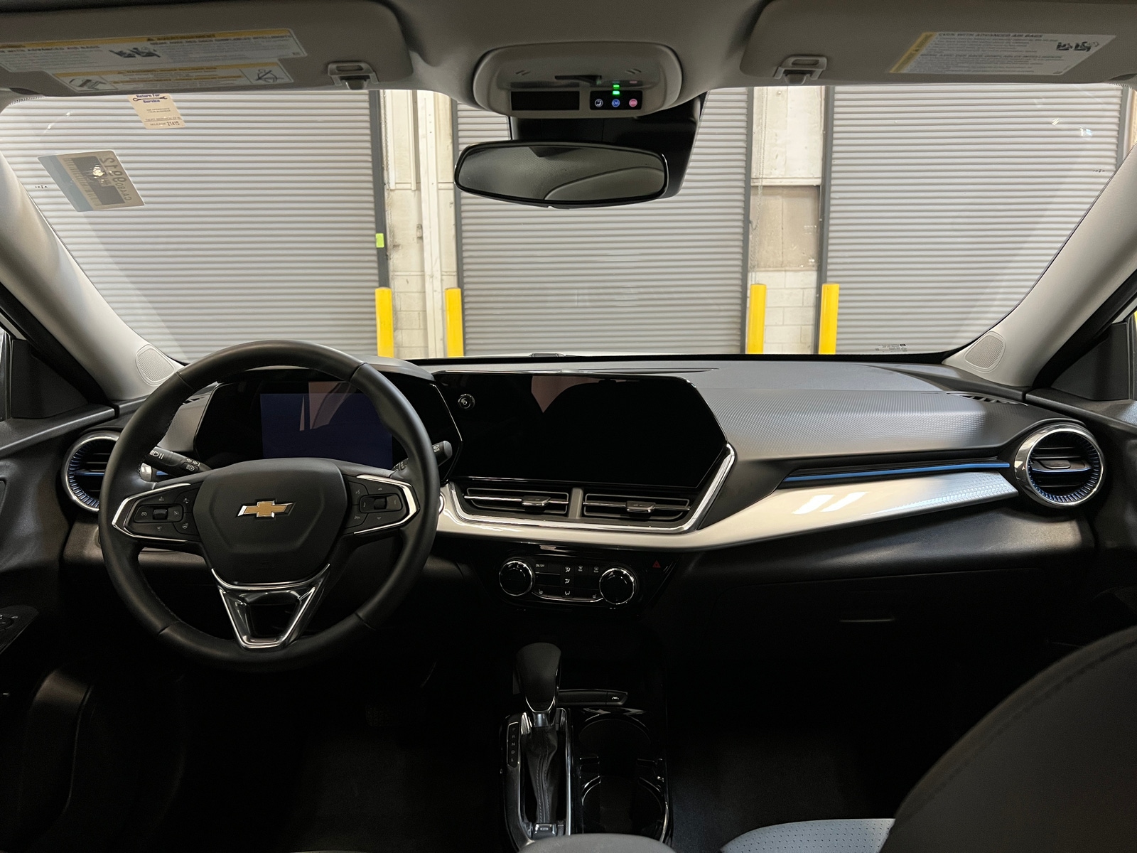 Thumbnail: 2025 Chevrolet Trax - 3