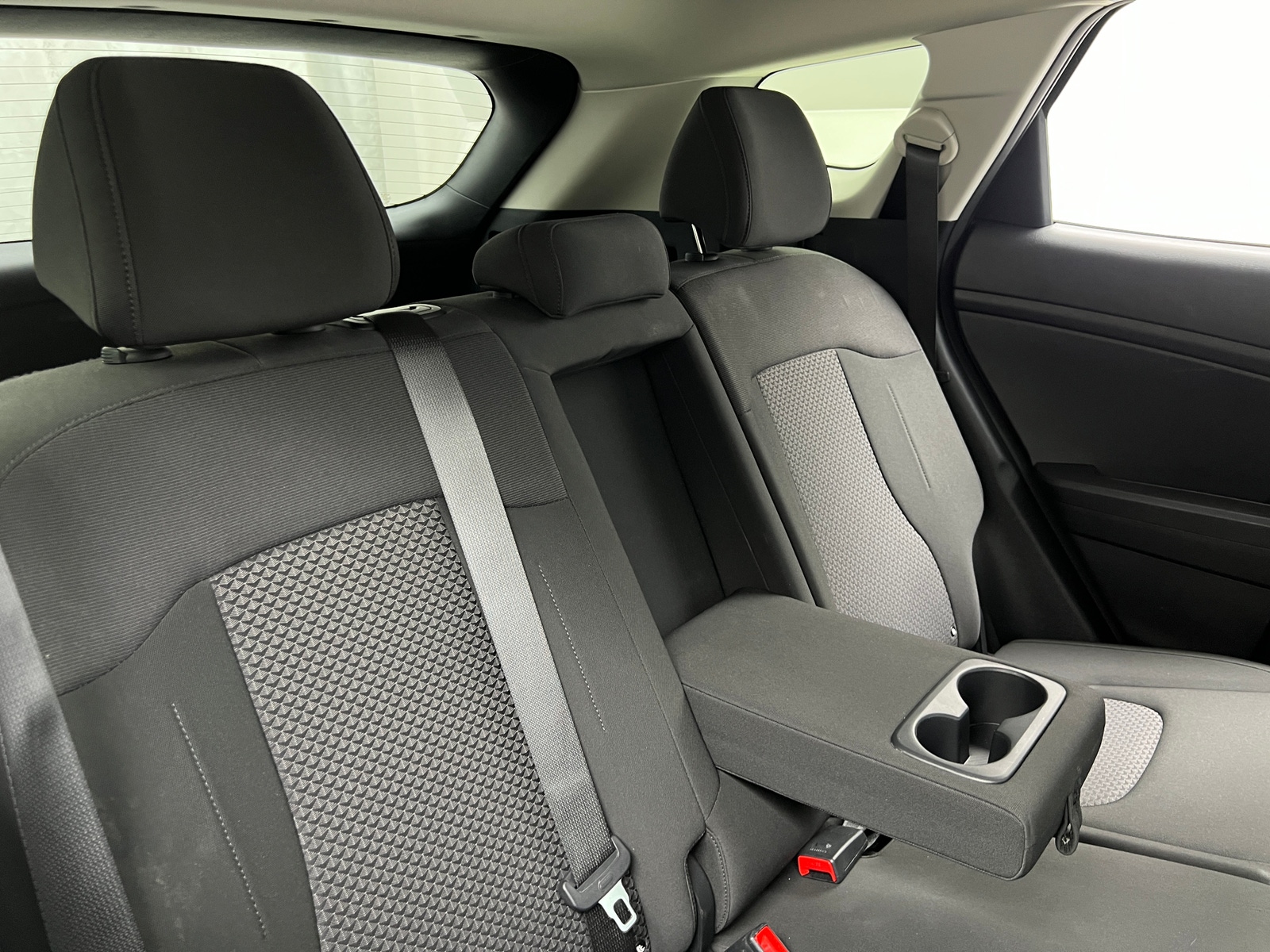 Thumbnail: 2025 Kia Sportage - 6