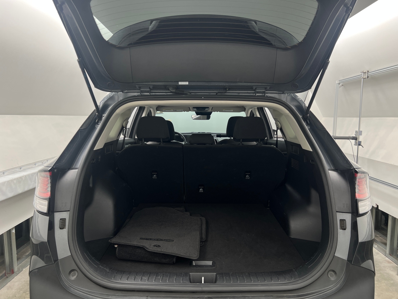 Thumbnail: 2025 Kia Sportage - 7