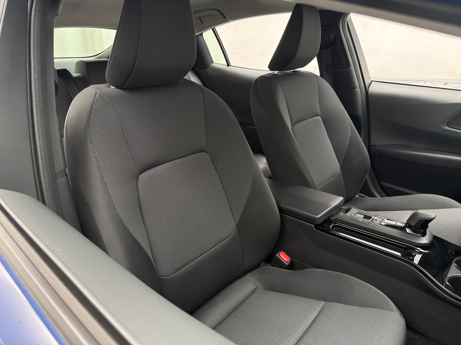 Thumbnail: 2025 Toyota Prius - 2