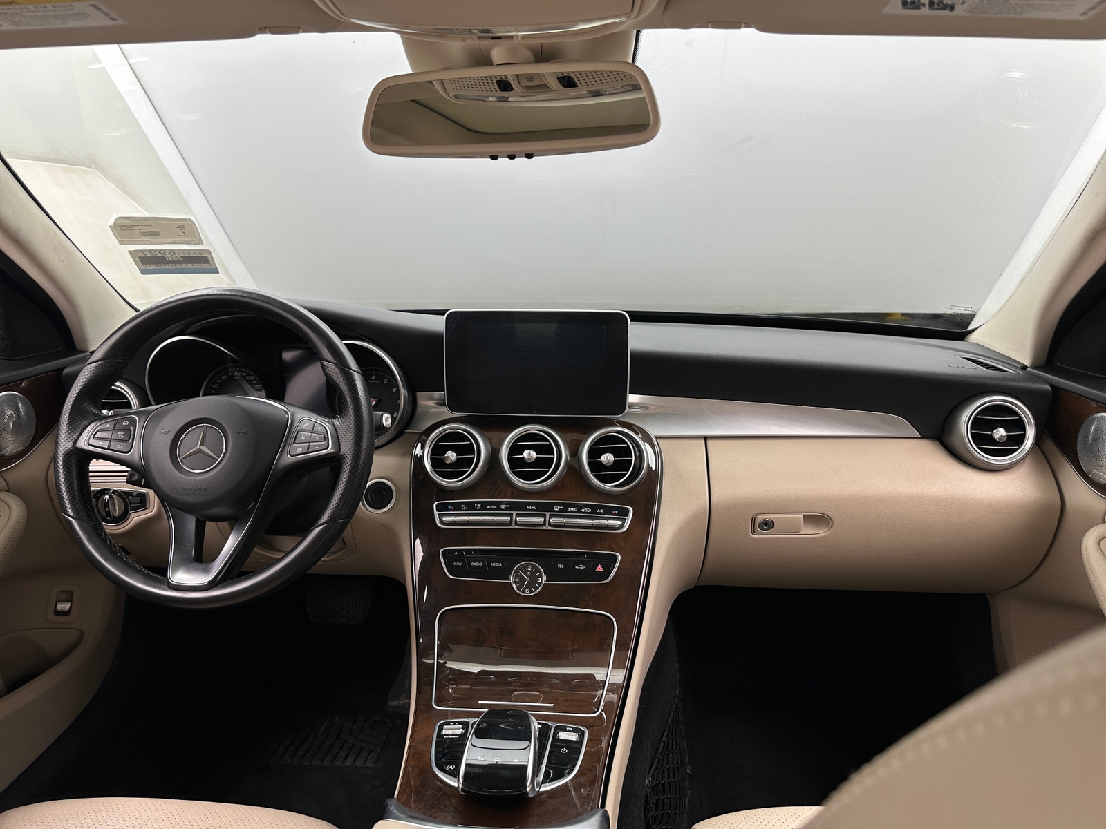 Thumbnail: 2016 Mercedes-Benz C-Class - 2