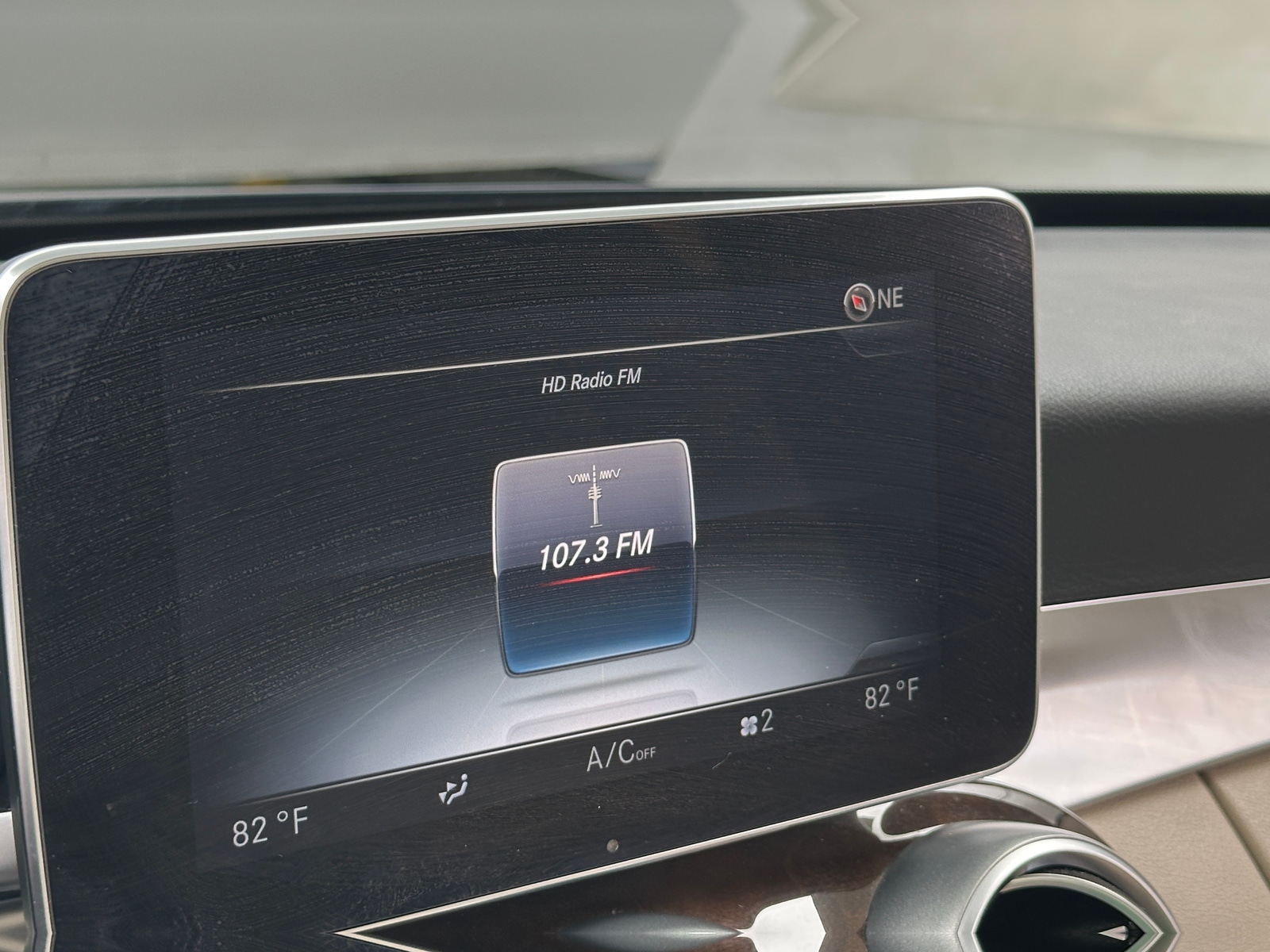 Thumbnail: 2016 Mercedes-Benz C-Class - 3